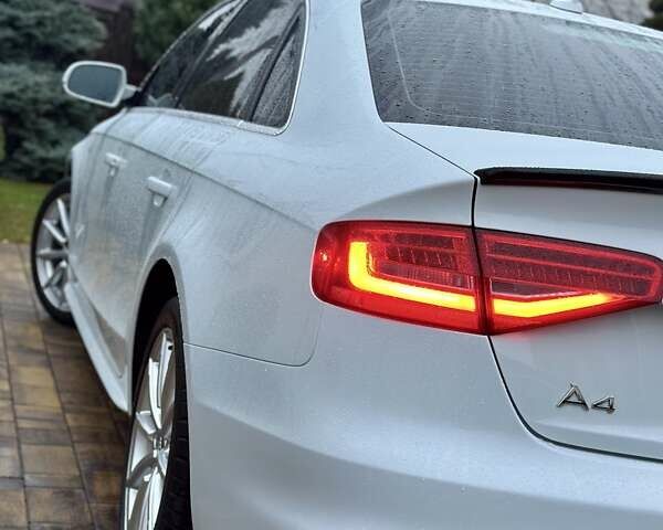 Білий Ауді А4, об'ємом двигуна 2 л та пробігом 44 тис. км за 15999 $, фото 22 на Automoto.ua