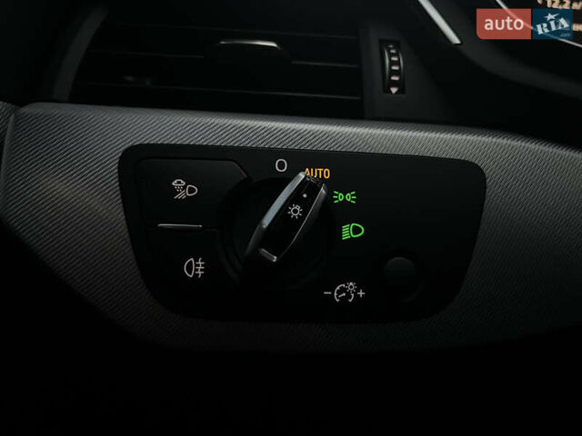 Білий Ауді А4, об'ємом двигуна 1.98 л та пробігом 167 тис. км за 17500 $, фото 15 на Automoto.ua