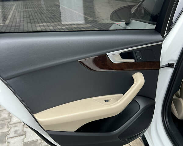 Білий Ауді А4, об'ємом двигуна 2 л та пробігом 87 тис. км за 19500 $, фото 47 на Automoto.ua