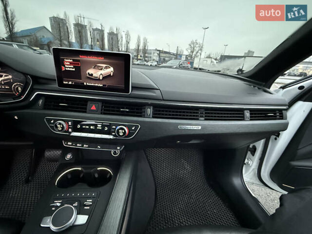 Белый Ауди А4, объемом двигателя 1.98 л и пробегом 146 тыс. км за 20500 $, фото 29 на Automoto.ua