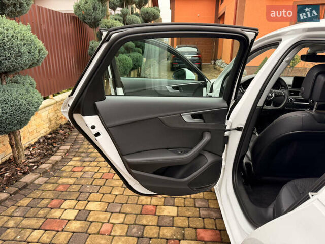 Белый Ауди А4, объемом двигателя 1.97 л и пробегом 237 тыс. км за 19999 $, фото 30 на Automoto.ua