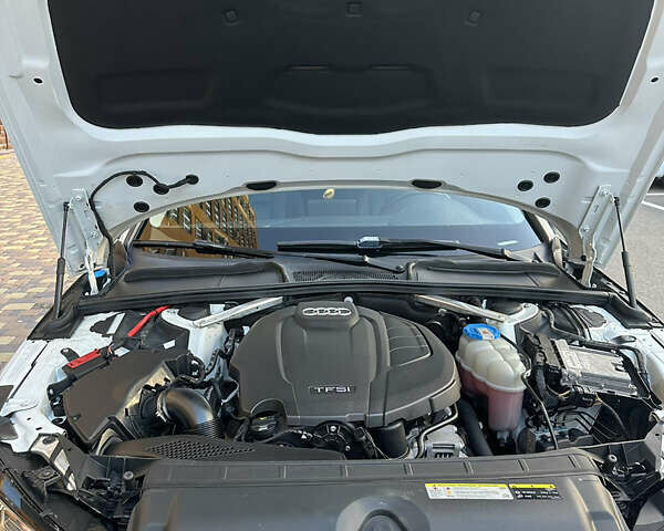 Белый Ауди А4, объемом двигателя 1.98 л и пробегом 118 тыс. км за 18700 $, фото 9 на Automoto.ua