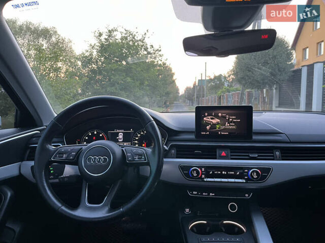 Білий Ауді А4, об'ємом двигуна 1.98 л та пробігом 183 тис. км за 17000 $, фото 15 на Automoto.ua