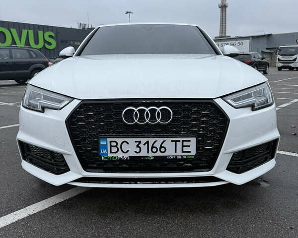 Белый Ауди А4, объемом двигателя 1.98 л и пробегом 146 тыс. км за 20500 $, фото 5 на Automoto.ua