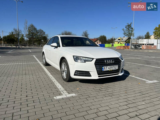 Білий Ауді А4, об'ємом двигуна 1.98 л та пробігом 242 тис. км за 15300 $, фото 5 на Automoto.ua