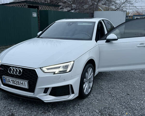 Белый Ауди А4, объемом двигателя 2 л и пробегом 38 тыс. км за 16700 $, фото 1 на Automoto.ua