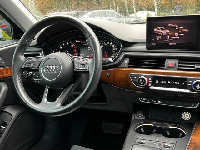 Білий Ауді А4, об'ємом двигуна 2 л та пробігом 134 тис. км за 16000 $, фото 23 на Automoto.ua