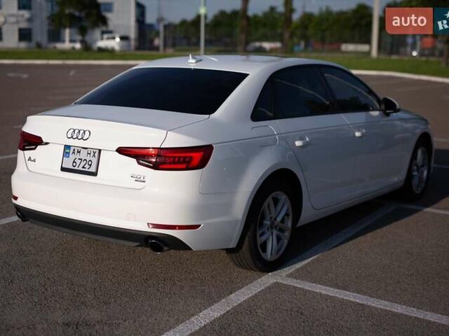 Белый Ауди А4, объемом двигателя 2 л и пробегом 183 тыс. км за 21500 $, фото 2 на Automoto.ua