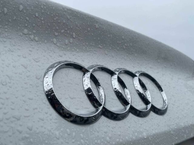 Белый Ауди А4, объемом двигателя 2 л и пробегом 65 тыс. км за 15600 $, фото 12 на Automoto.ua