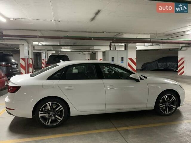 Білий Ауді А4, об'ємом двигуна 1.98 л та пробігом 67 тис. км за 26900 $, фото 21 на Automoto.ua