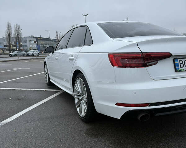 Белый Ауди А4, объемом двигателя 1.98 л и пробегом 146 тыс. км за 20500 $, фото 8 на Automoto.ua