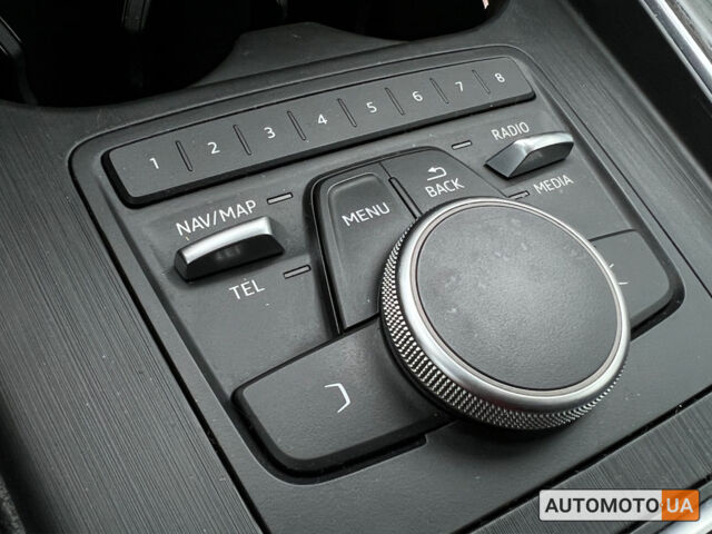 Белый Ауди А4, объемом двигателя 2 л и пробегом 136 тыс. км за 17900 $, фото 17 на Automoto.ua