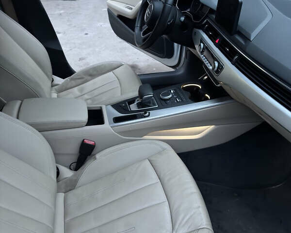 Білий Ауді А4, об'ємом двигуна 1.98 л та пробігом 145 тис. км за 13700 $, фото 8 на Automoto.ua
