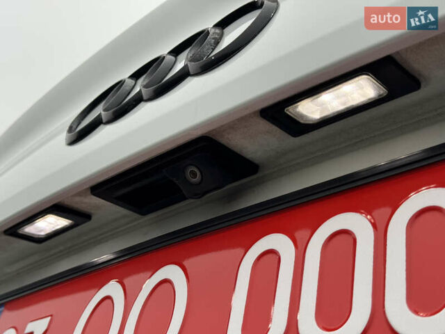 Білий Ауді А4, об'ємом двигуна 1.98 л та пробігом 163 тис. км за 17200 $, фото 18 на Automoto.ua