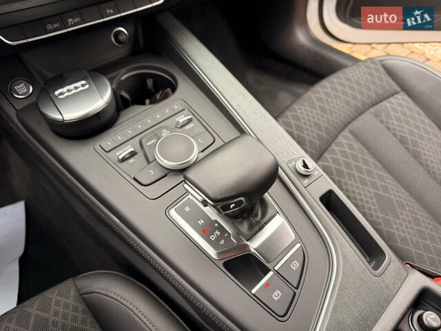 Белый Ауди А4, объемом двигателя 1.97 л и пробегом 237 тыс. км за 19999 $, фото 37 на Automoto.ua