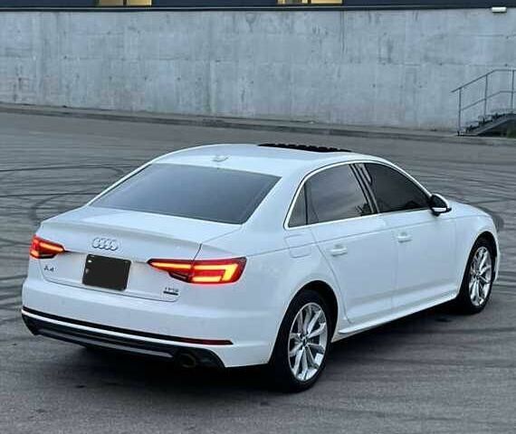 Белый Ауди А4, объемом двигателя 2 л и пробегом 45 тыс. км за 12700 $, фото 5 на Automoto.ua