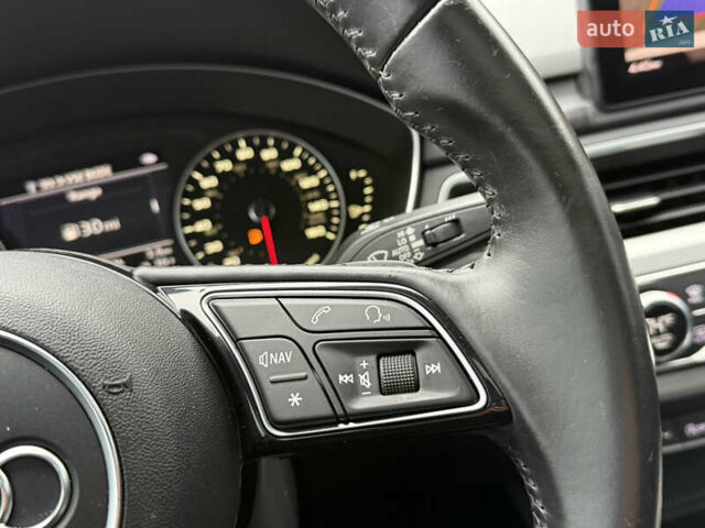 Белый Ауди А4, объемом двигателя 2 л и пробегом 178 тыс. км за 14999 $, фото 56 на Automoto.ua