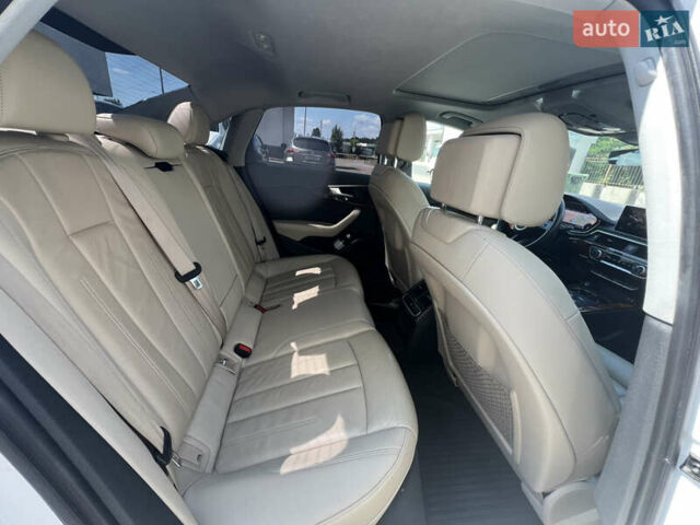 Белый Ауди А4, объемом двигателя 2 л и пробегом 117 тыс. км за 23500 $, фото 26 на Automoto.ua