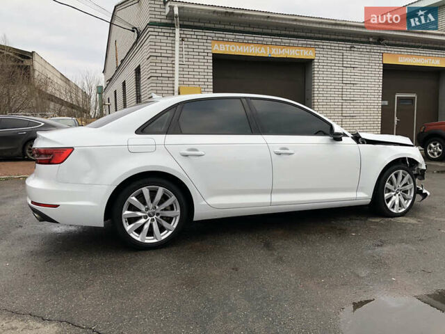 Білий Ауді А4, об'ємом двигуна 2 л та пробігом 173 тис. км за 12345 $, фото 16 на Automoto.ua