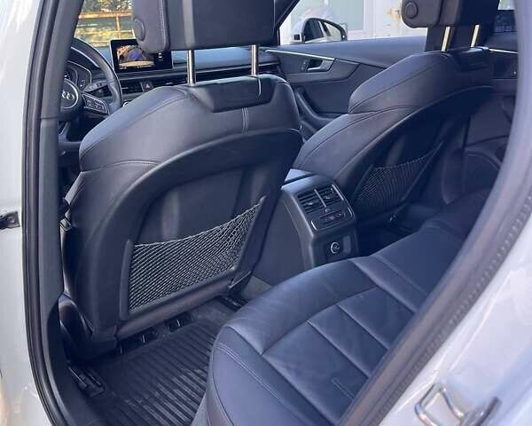 Белый Ауди А4, объемом двигателя 1.98 л и пробегом 162 тыс. км за 19200 $, фото 23 на Automoto.ua