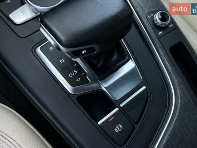 Белый Ауди А4, объемом двигателя 2 л и пробегом 222 тыс. км за 18199 $, фото 3 на Automoto.ua