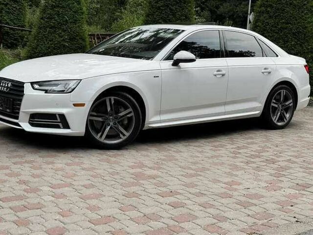 Белый Ауди А4, объемом двигателя 2 л и пробегом 82 тыс. км за 14000 $, фото 5 на Automoto.ua
