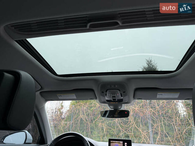 Белый Ауди А4, объемом двигателя 2 л и пробегом 178 тыс. км за 14999 $, фото 37 на Automoto.ua