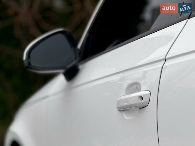 Белый Ауди А4, объемом двигателя 2 л и пробегом 178 тыс. км за 14999 $, фото 22 на Automoto.ua