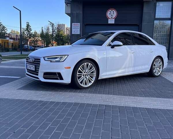 Белый Ауди А4, объемом двигателя 1.98 л и пробегом 162 тыс. км за 19200 $, фото 1 на Automoto.ua