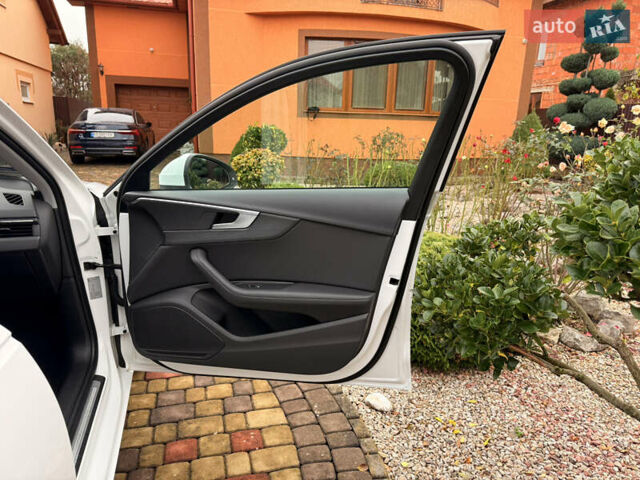 Белый Ауди А4, объемом двигателя 1.97 л и пробегом 237 тыс. км за 19999 $, фото 27 на Automoto.ua