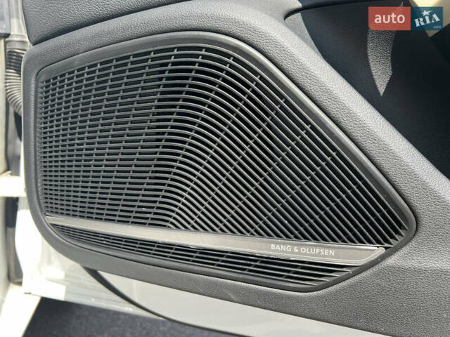 Белый Ауди А4, объемом двигателя 2 л и пробегом 117 тыс. км за 23500 $, фото 23 на Automoto.ua