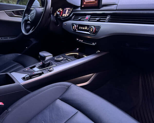 Білий Ауді А4, об'ємом двигуна 2 л та пробігом 209 тис. км за 16700 $, фото 83 на Automoto.ua