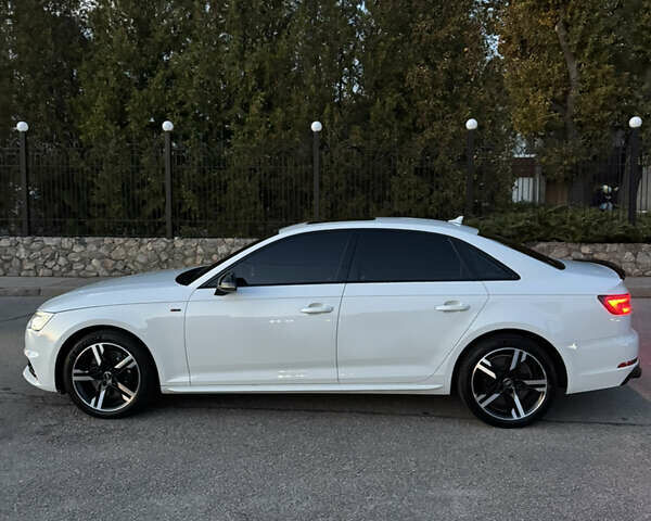 Белый Ауди А4, объемом двигателя 1.98 л и пробегом 65 тыс. км за 25000 $, фото 32 на Automoto.ua