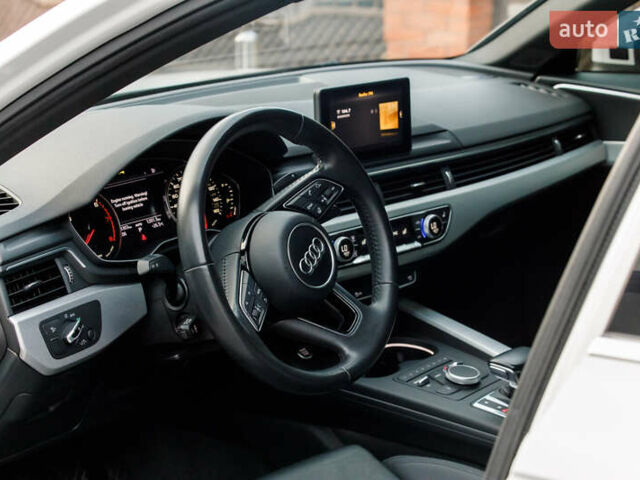 Білий Ауді А4, об'ємом двигуна 2 л та пробігом 145 тис. км за 18000 $, фото 18 на Automoto.ua