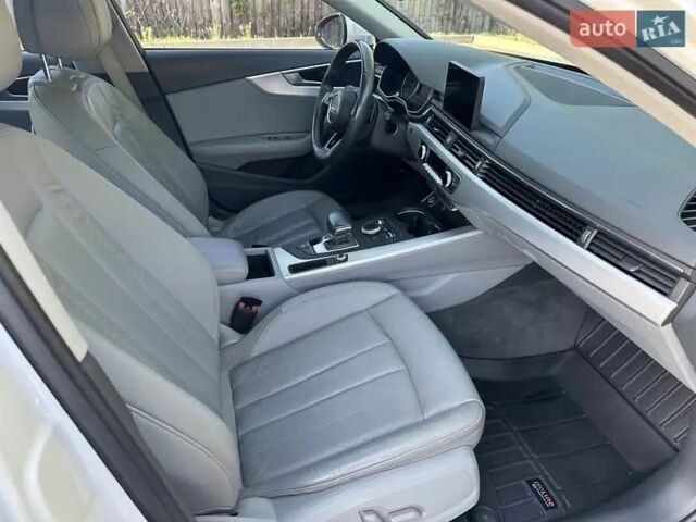 Білий Ауді А4, об'ємом двигуна 2 л та пробігом 142 тис. км за 17999 $, фото 14 на Automoto.ua
