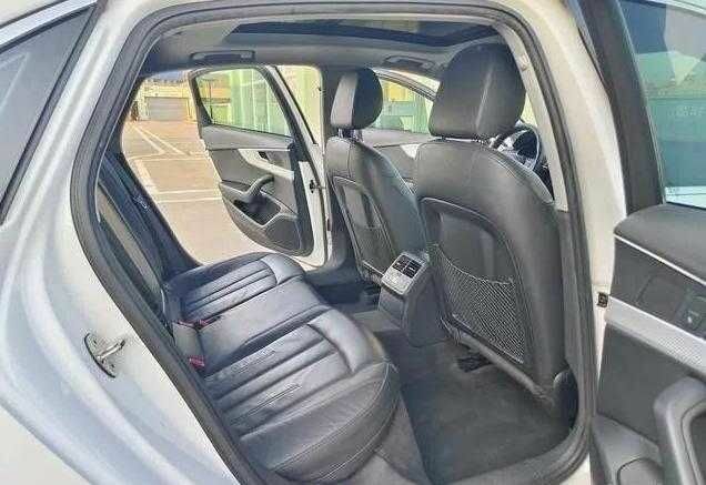 Білий Ауді А4, об'ємом двигуна 2 л та пробігом 150 тис. км за 14000 $, фото 6 на Automoto.ua