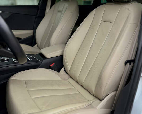 Белый Ауди А4, объемом двигателя 1.98 л и пробегом 173 тыс. км за 17299 $, фото 11 на Automoto.ua