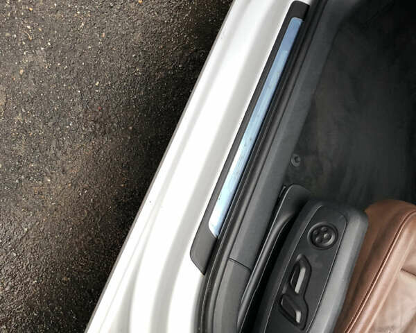 Білий Ауді А4, об'ємом двигуна 2 л та пробігом 173 тис. км за 12345 $, фото 39 на Automoto.ua