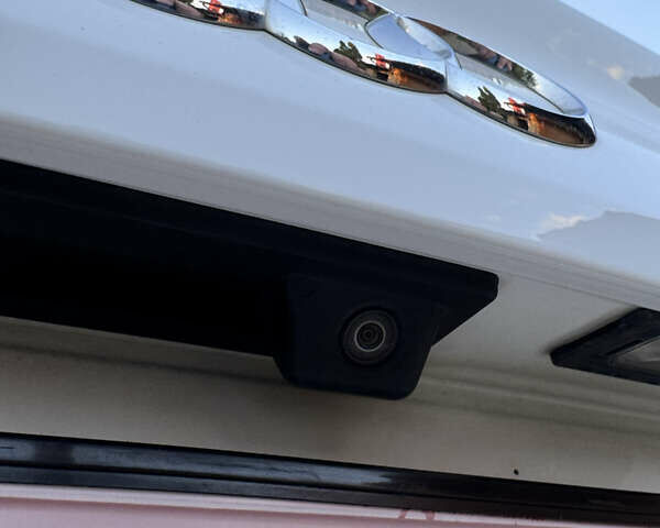 Белый Ауди А4, объемом двигателя 2 л и пробегом 209 тыс. км за 16700 $, фото 58 на Automoto.ua