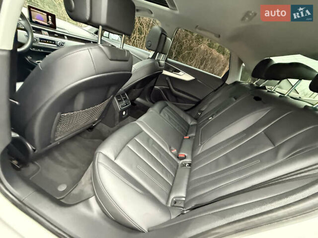 Белый Ауди А4, объемом двигателя 2 л и пробегом 178 тыс. км за 14999 $, фото 42 на Automoto.ua