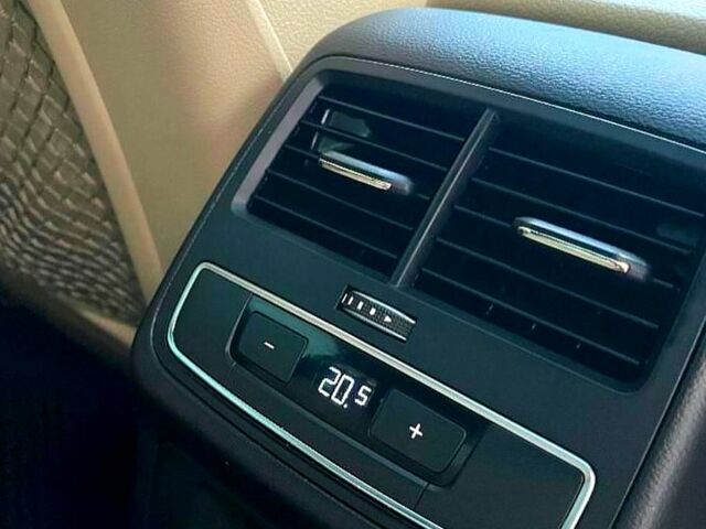 Білий Ауді А4, об'ємом двигуна 2 л та пробігом 183 тис. км за 17000 $, фото 4 на Automoto.ua