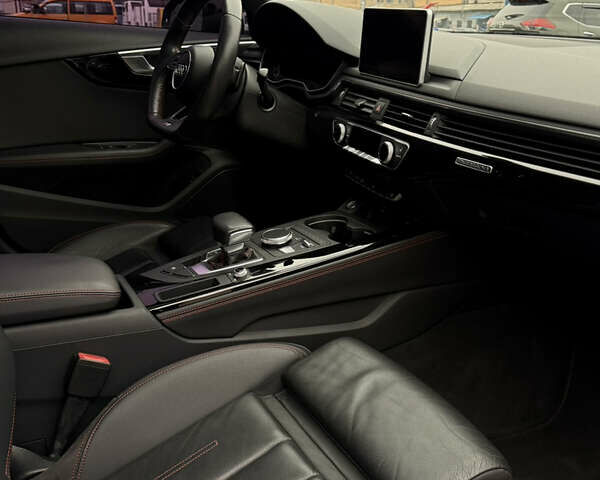 Белый Ауди А4, объемом двигателя 1.98 л и пробегом 129 тыс. км за 22900 $, фото 22 на Automoto.ua