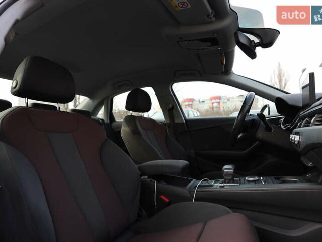 Білий Ауді А4, об'ємом двигуна 1.98 л та пробігом 67 тис. км за 26900 $, фото 19 на Automoto.ua