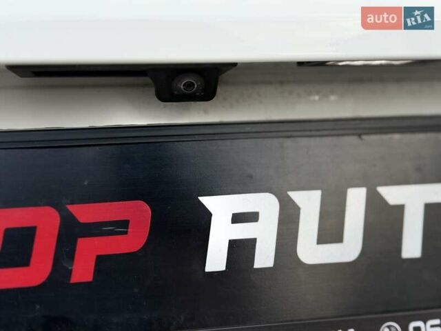 Білий Ауді А4, об'ємом двигуна 1.98 л та пробігом 139 тис. км за 16800 $, фото 21 на Automoto.ua