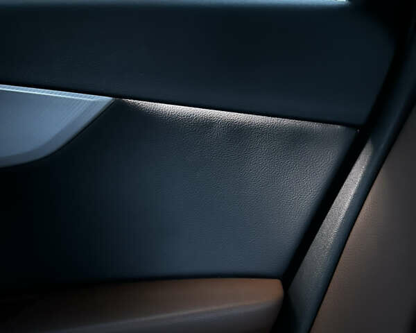 Білий Ауді А4, об'ємом двигуна 1.98 л та пробігом 162 тис. км за 20500 $, фото 74 на Automoto.ua