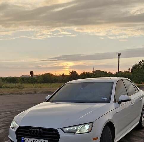 Белый Ауди А4, объемом двигателя 1.98 л и пробегом 150 тыс. км за 21999 $, фото 3 на Automoto.ua