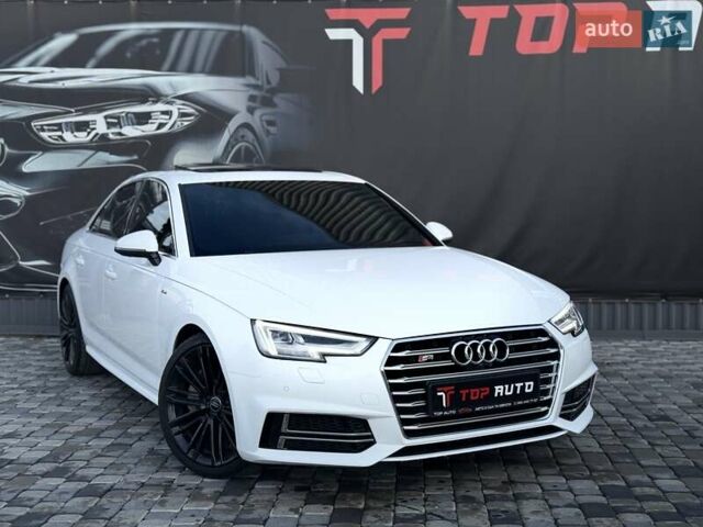 Білий Ауді А4, об'ємом двигуна 1.98 л та пробігом 139 тис. км за 16800 $, фото 8 на Automoto.ua