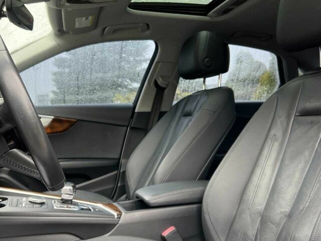 Білий Ауді А4, об'ємом двигуна 2 л та пробігом 134 тис. км за 16000 $, фото 8 на Automoto.ua