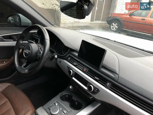 Білий Ауді А4, об'ємом двигуна 2 л та пробігом 173 тис. км за 12345 $, фото 47 на Automoto.ua