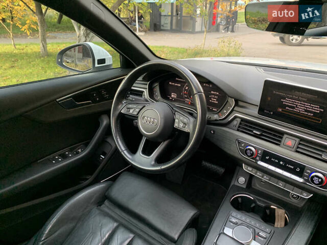 Белый Ауди А4, объемом двигателя 1.98 л и пробегом 149 тыс. км за 17700 $, фото 10 на Automoto.ua